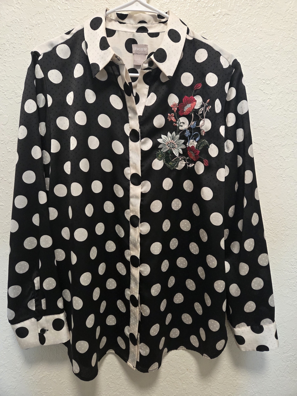 Polka Dot Long-Sleeve Blouse with Embroidered Floral Accent - Picture 2 of 5